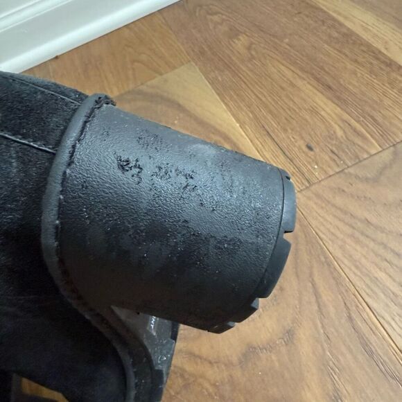 $425 Vince Henderson Weatherproof Suede Heel Chelsea Ankle Boot Black 8 - Picture 6 of 10